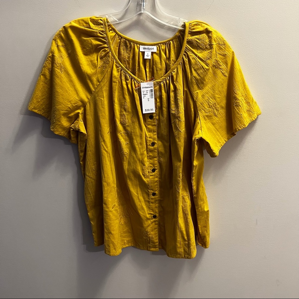 Mustard short sleeves shirt